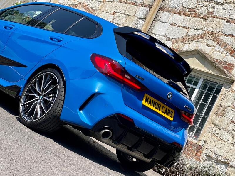 BMW 1 SERIES