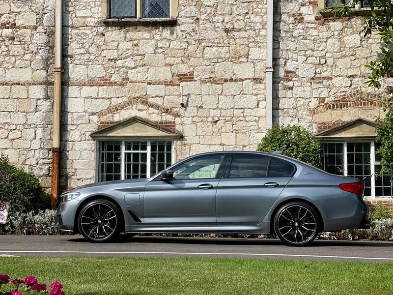 BMW 5 SERIES