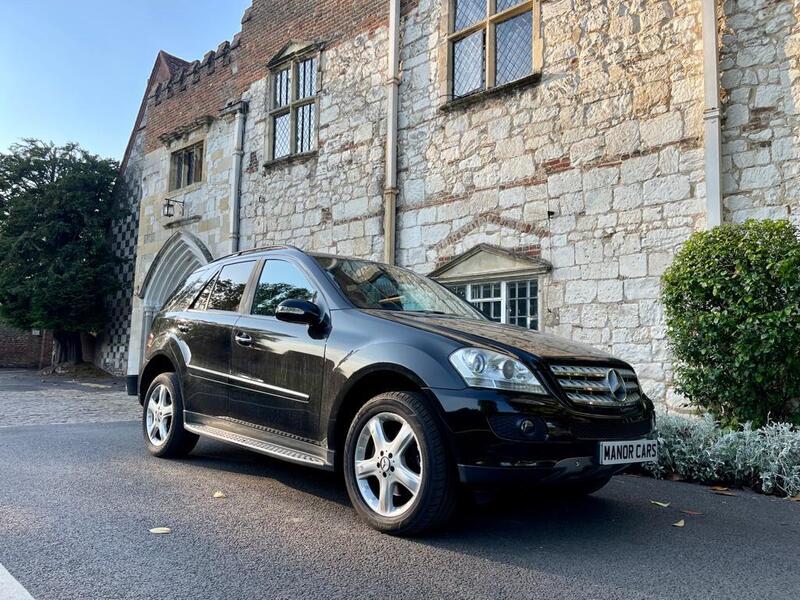 View MERCEDES-BENZ M CLASS 2008 08 MERCEDES ML280 CDI AMG SPORT 5DR SUV 4x4 BLACK  ** FULLY LOADED **