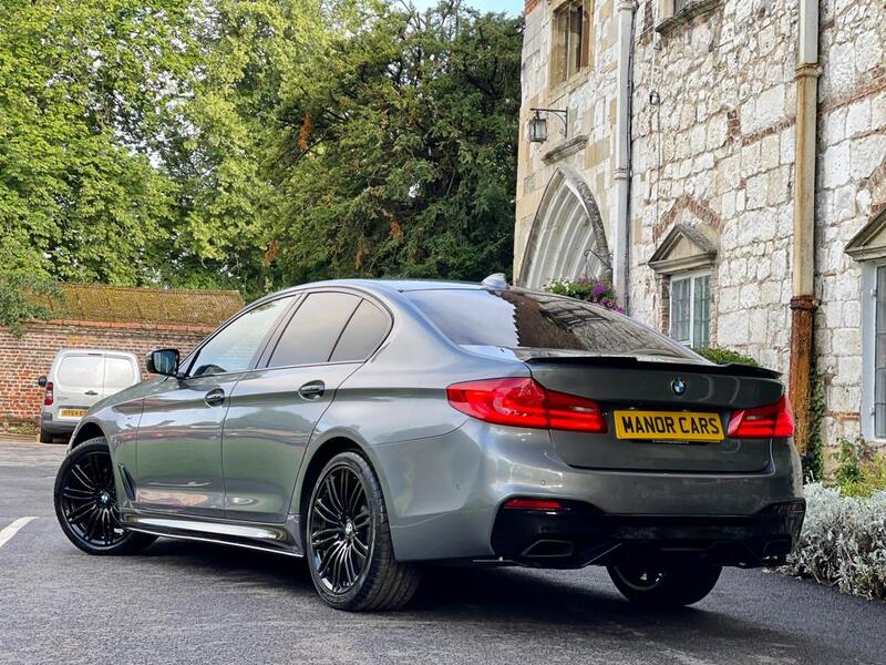 BMW 5 SERIES