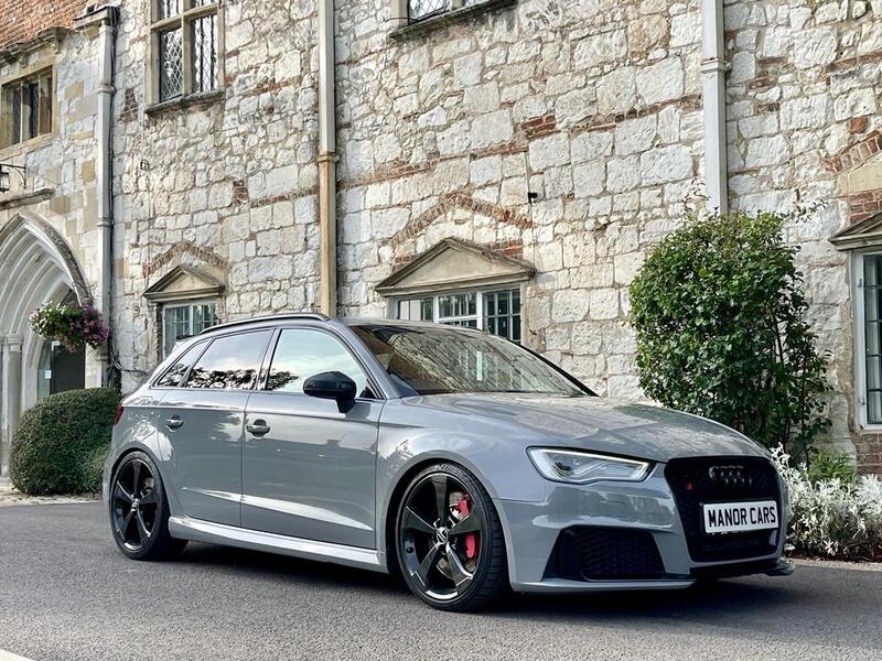 AUDI RS3