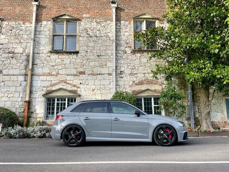 AUDI RS3