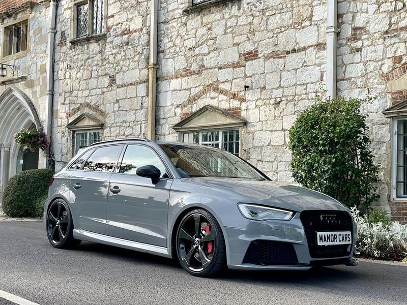 AUDI RS3