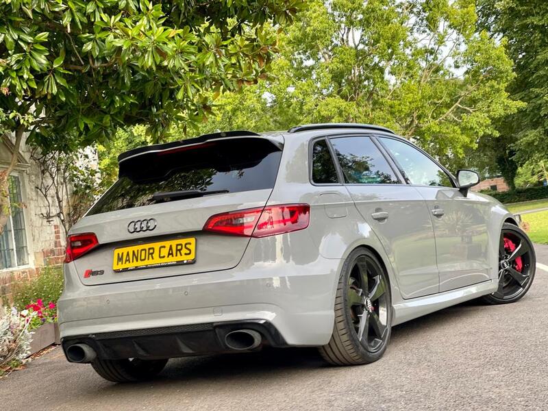 AUDI RS3