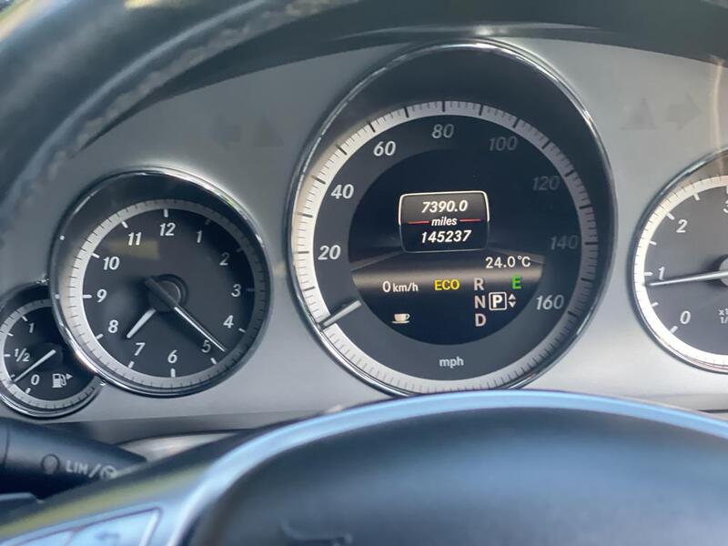 MERCEDES-BENZ E CLASS