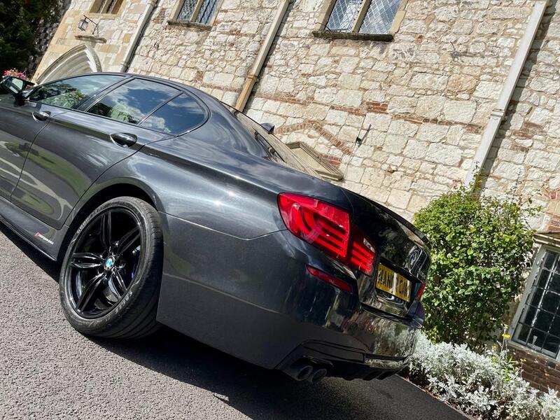 BMW 5 SERIES